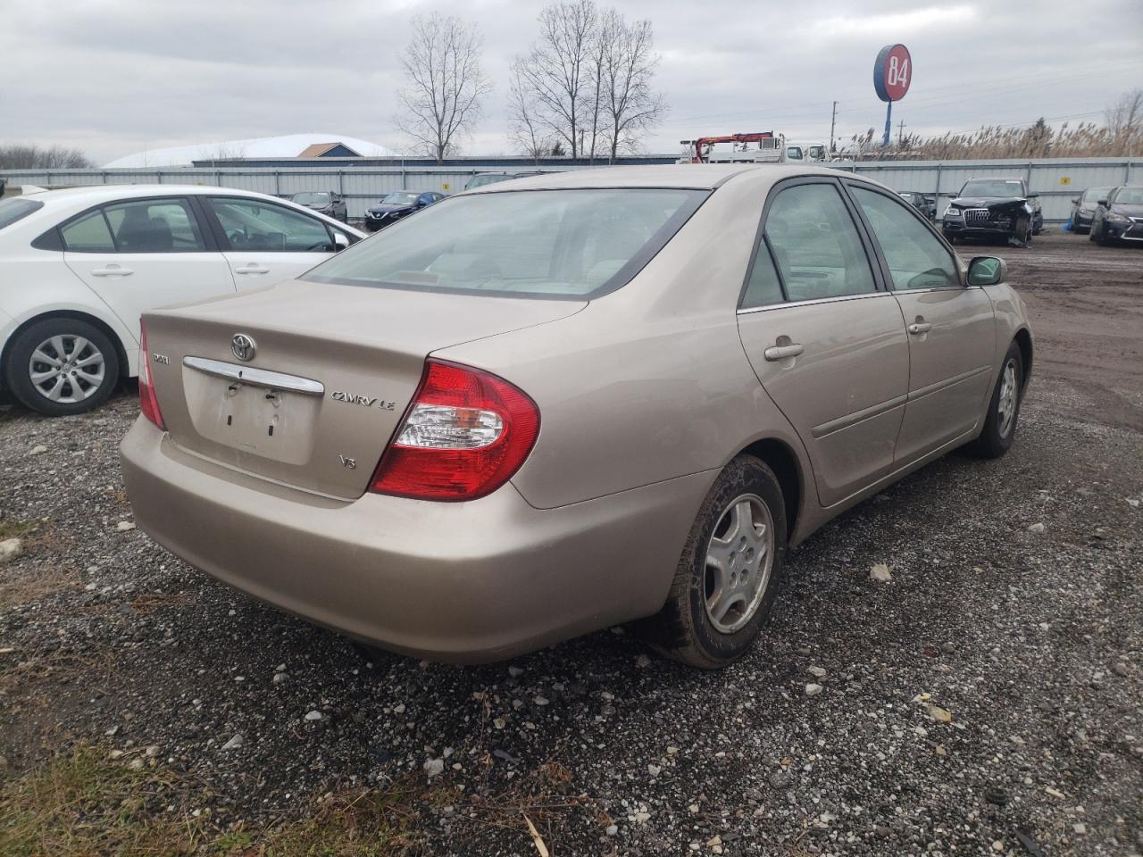Photo 4 from auction – 2002 TOYOTA CAMRY LE with VIN 4T1BF32K62U017447
