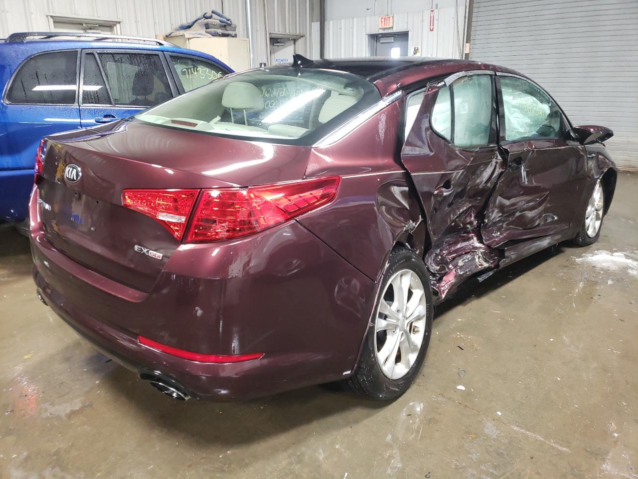 Photo 4 from auction – 2013 KIA OPTIMA EX with VIN 5XXGN4A71DG096261