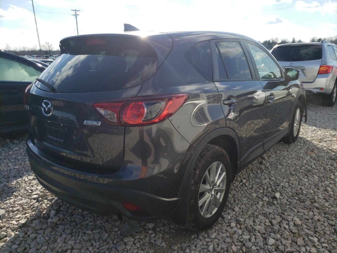 Photo 4 from auction – 2016 MAZDA CX-5 TOURI with VIN JM3KE2CY5G0627608