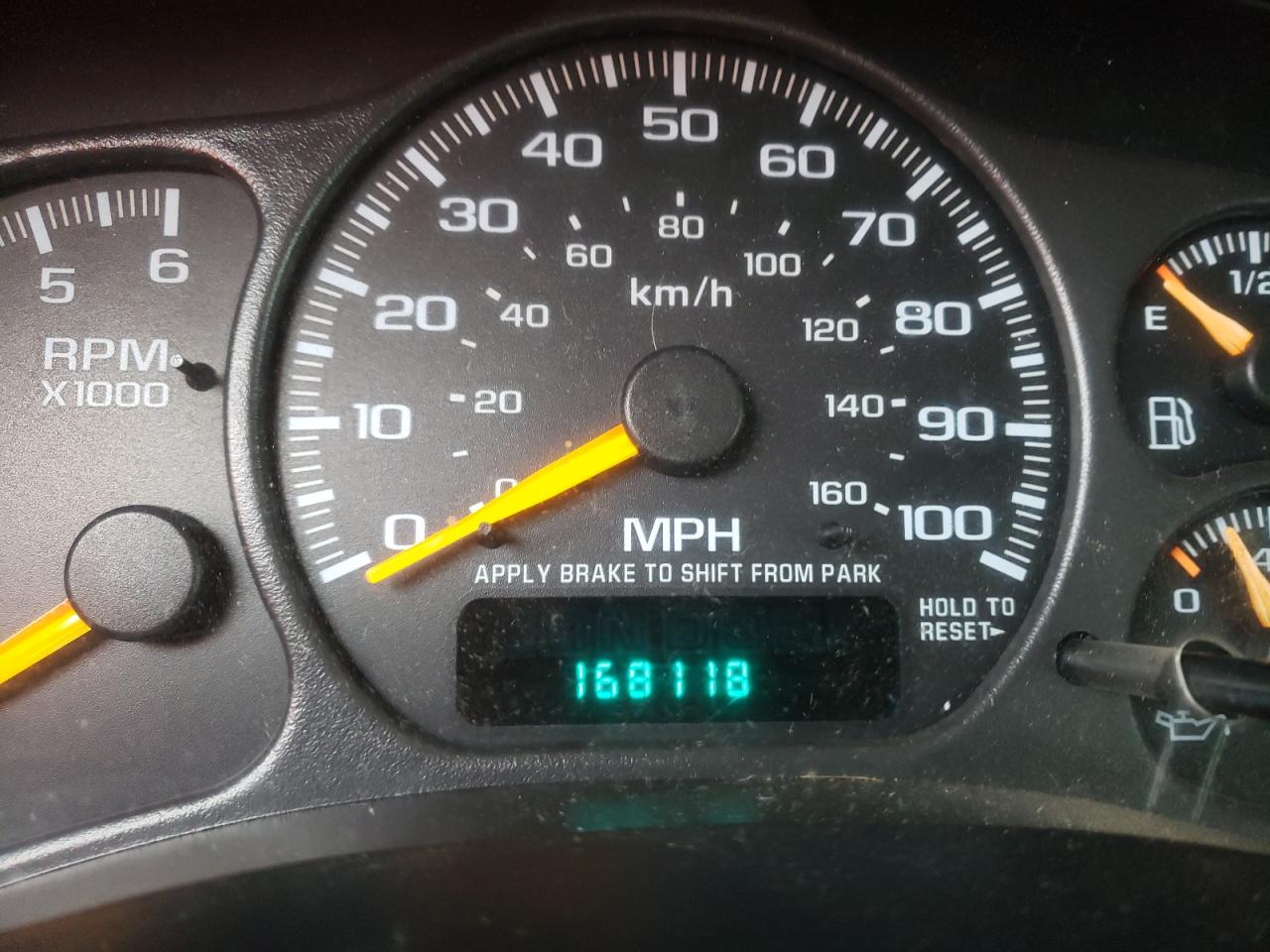 Photo 8 from auction – 2000 GMC NEW SIERRA with VIN 1GTEK19T3YE382087