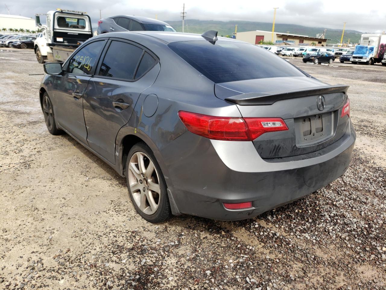 Photo 3 from auction – 2014 ACURA ILX 20 PRE with VIN 19VDE1F52EE002738