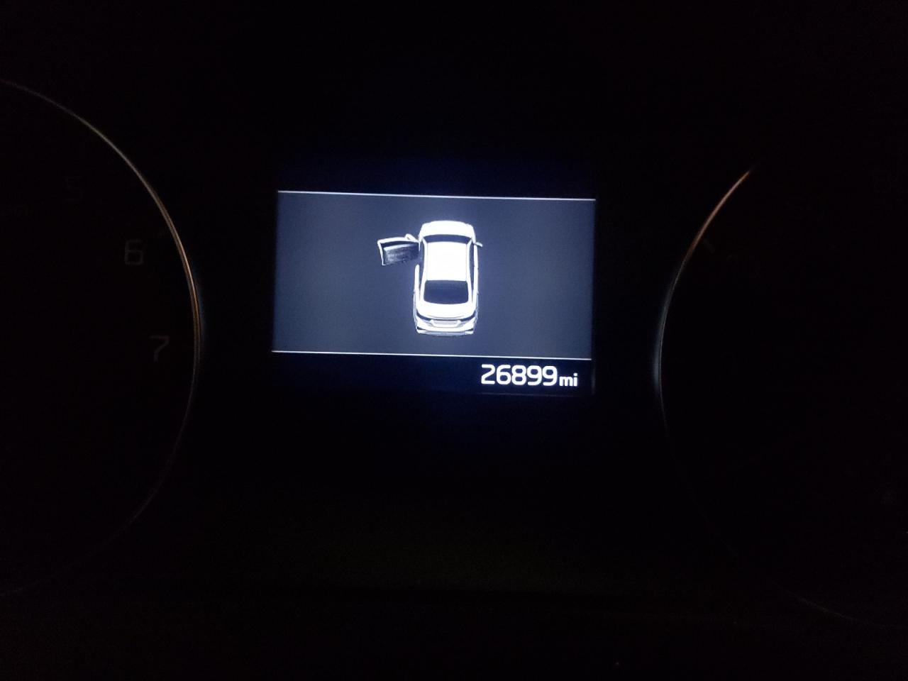 Photo 8 from auction – 2019 KIA FORTE FE with VIN 3KPF24AD8KE119325