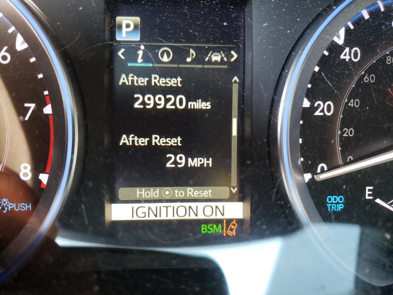 Photo 8 from auction – 2019 TOYOTA HIGHLANDER with VIN 5TDYZRFHXKS344574