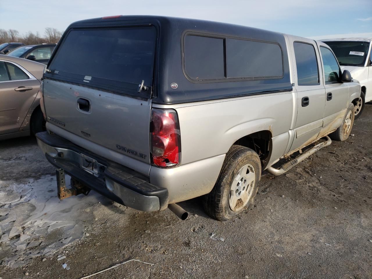 Photo 4 from auction – 2005 CHEVROLET SILVERADO with VIN 2GCEC13TX51362308
