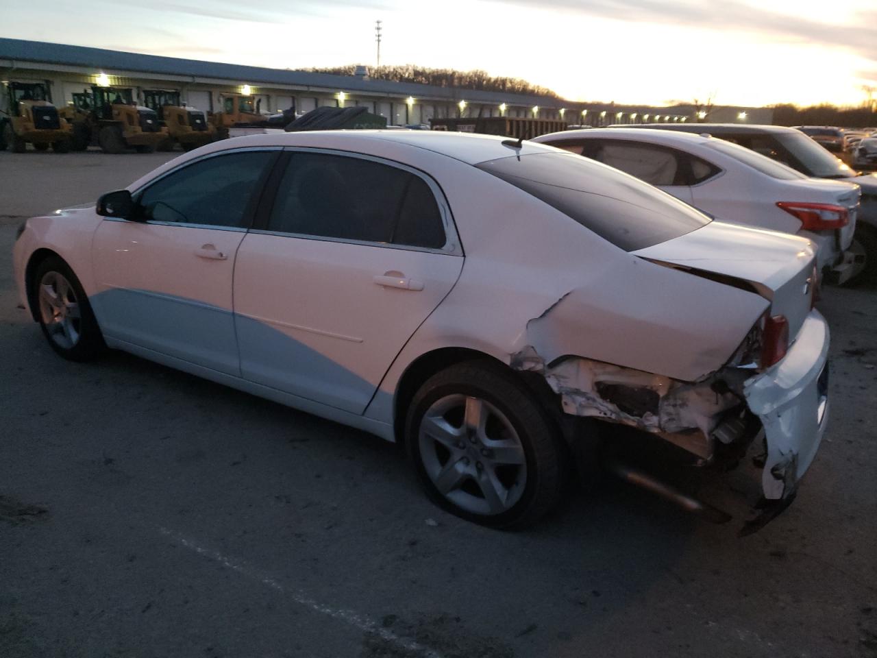 Photo 3 from auction – 2011 CHEVROLET MALIBU LS with VIN 1G1ZB5E13BF378094