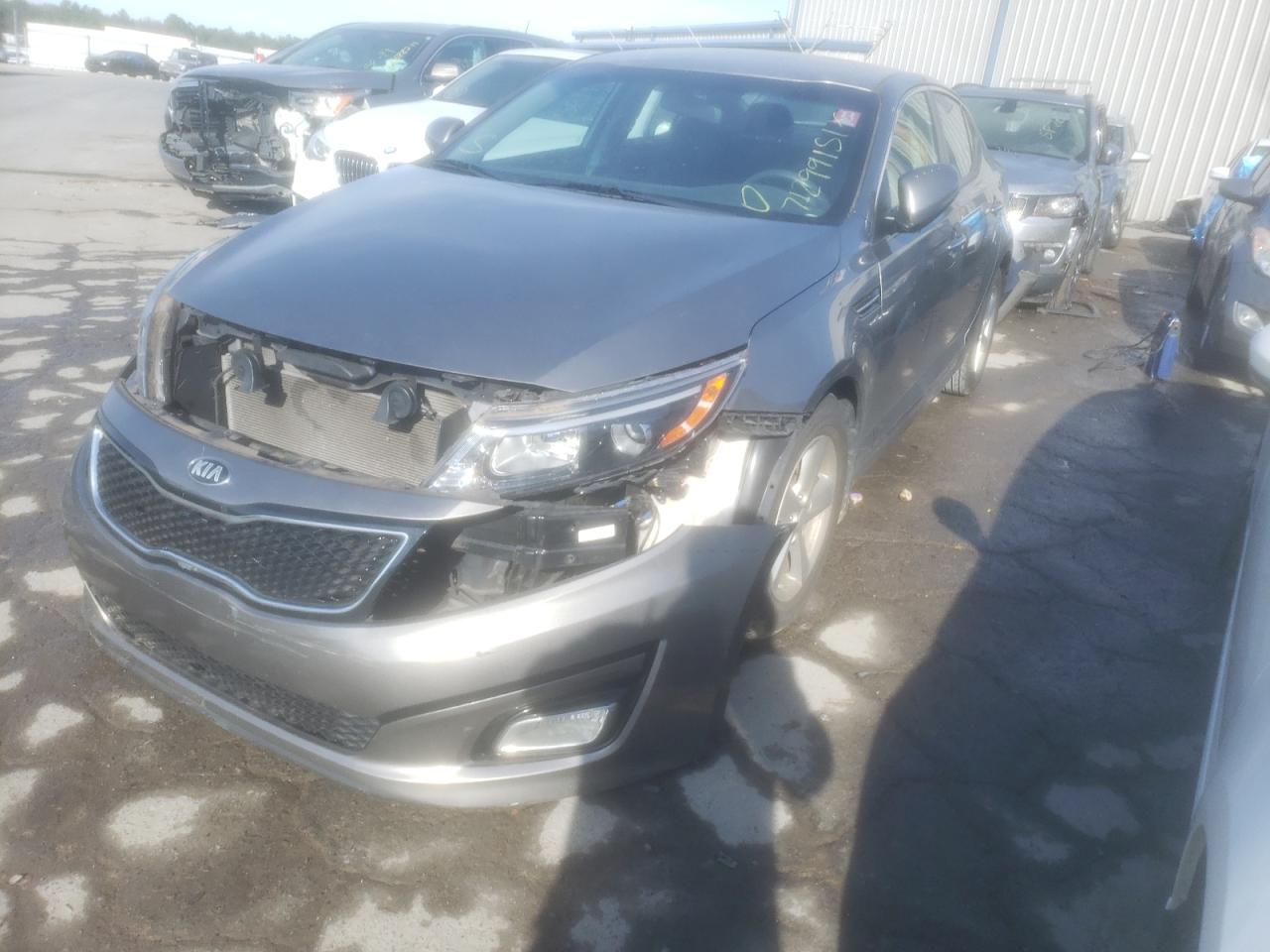 Photo 2 from auction – 2015 KIA OPTIMA LX with VIN 5XXGM4A71FG415650