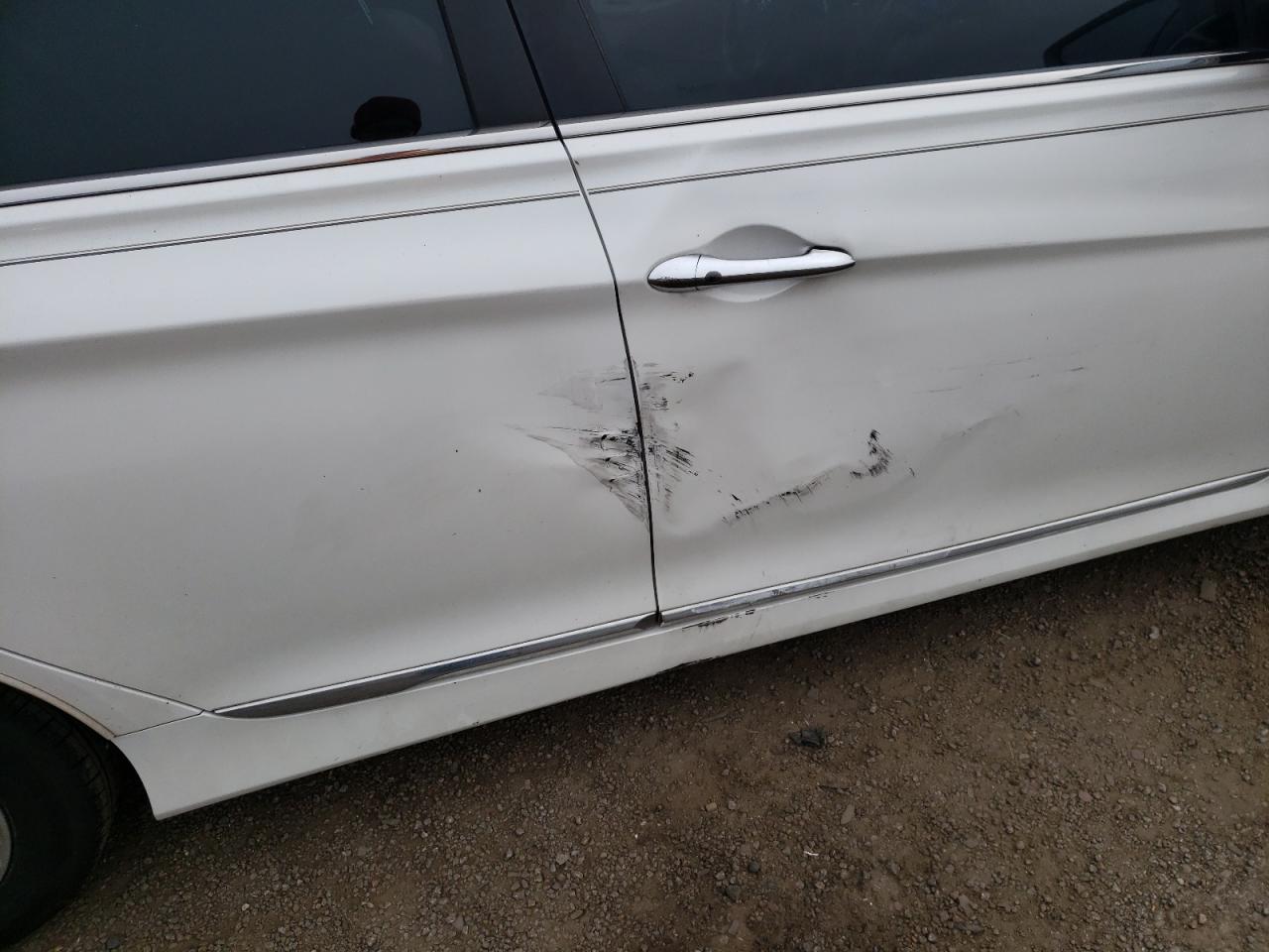 Photo 9 from auction – 2011 HYUNDAI SONATA HYB with VIN KMHEC4A48BA003985