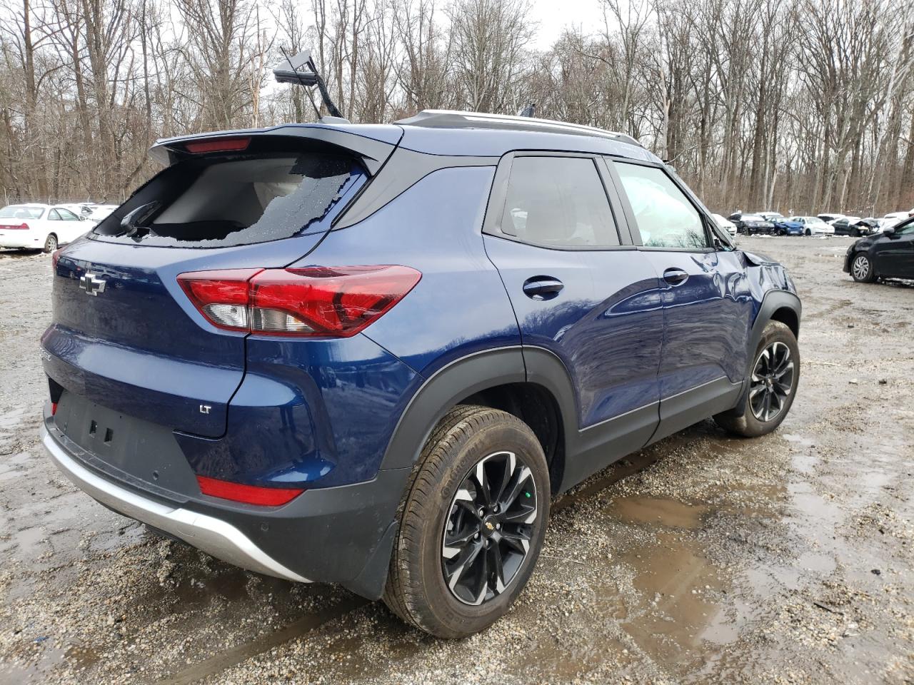 Photo 4 from auction – 2022 CHEVROLET TRAILBLAZE with VIN KL79MRSL8NB011716