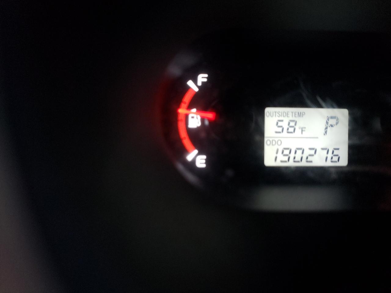 Photo 8 from auction – 2009 PONTIAC VIBE with VIN 5Y2SP67099Z404369