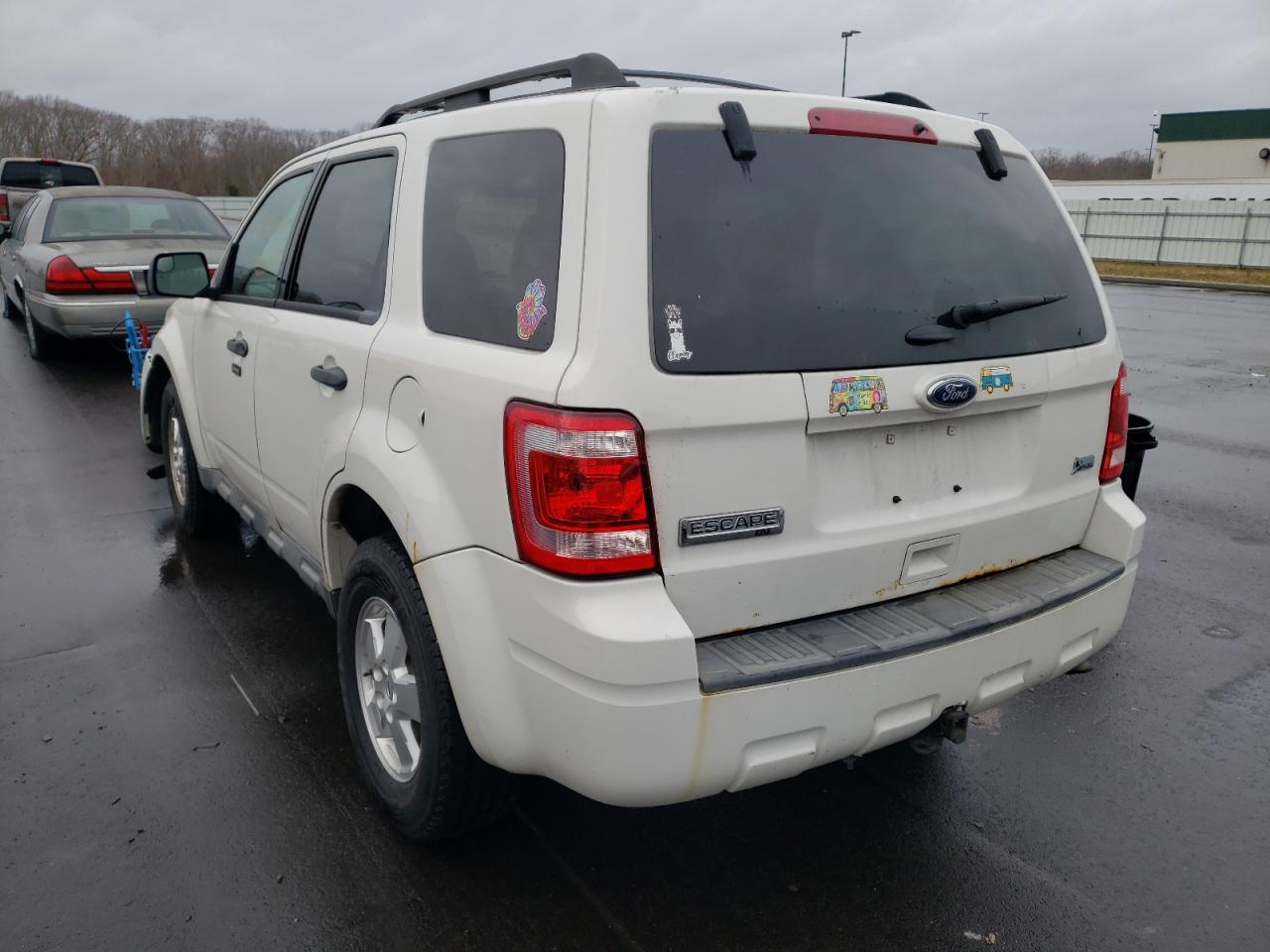 Photo 3 from auction – 2011 FORD ESCAPE XLT with VIN 1FMCU9DG5BKC00467