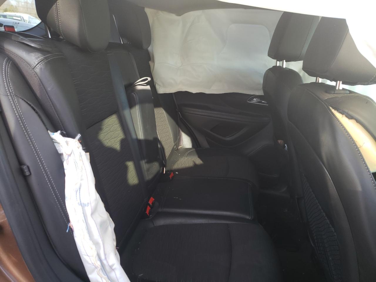 Photo 6 from auction – 2016 BUICK ENCORE with VIN KL4CJASB9GB712112
