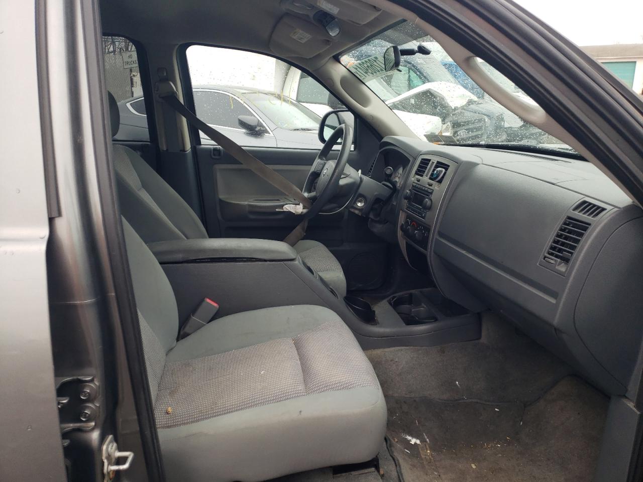 Photo 5 from auction – 2007 DODGE DAKOTA QUA with VIN 1D7HW48P47S195437