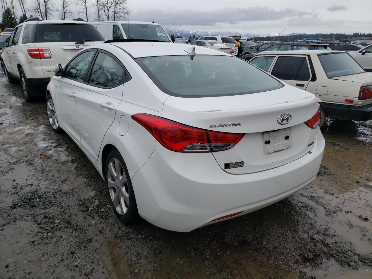 Photo 3 from auction – 2012 HYUNDAI ELANTRA GL with VIN 5NPDH4AE3CH137890