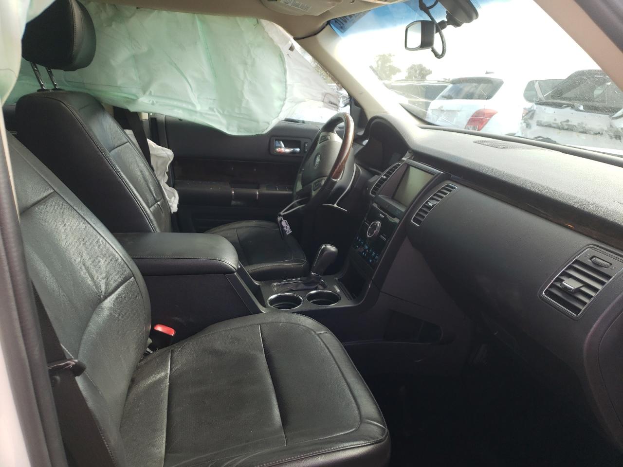 Photo 5 from auction – 2015 FORD FLEX LIMIT with VIN 2FMHK6D82FBA02867