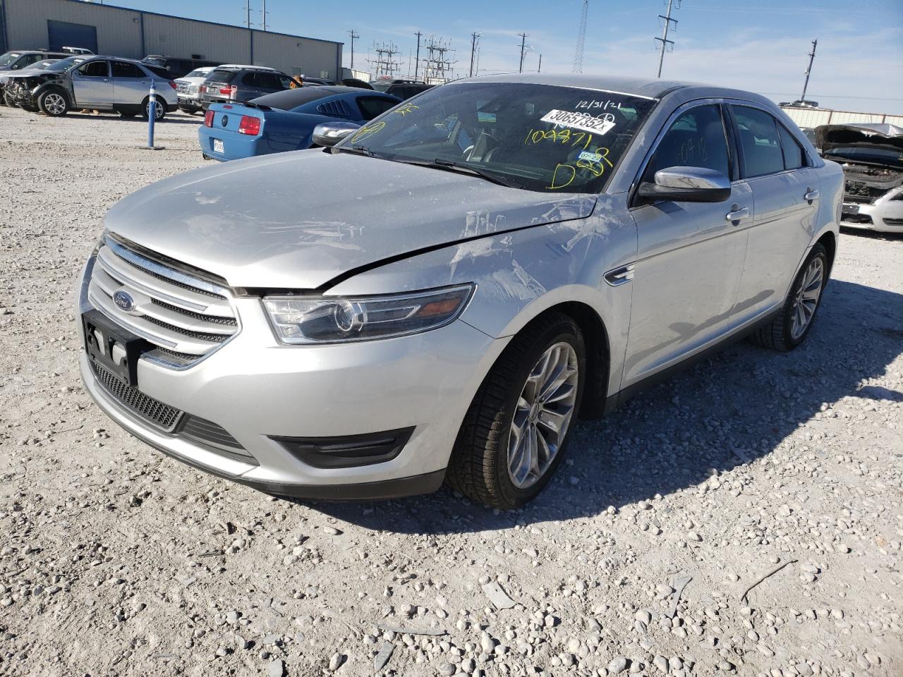 صورة رقم 2 من المزاد - 2019 FORD TAURUS LIM مع VIN 1FAHP2F87KG109871