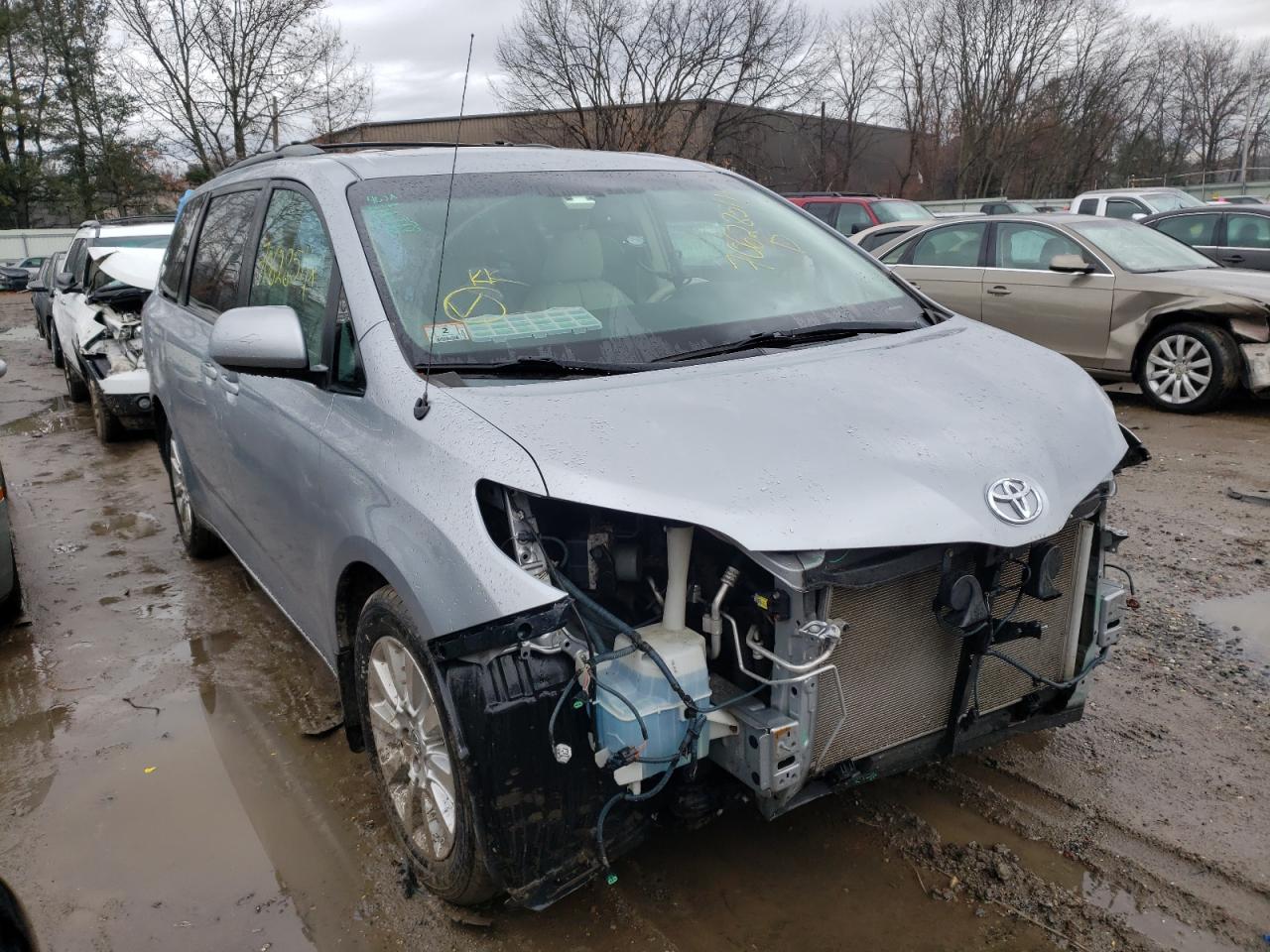 TOYOTA SIENNA XLE 2011 with VIN 5TDDK3DC2BS011065 - Photo from auction