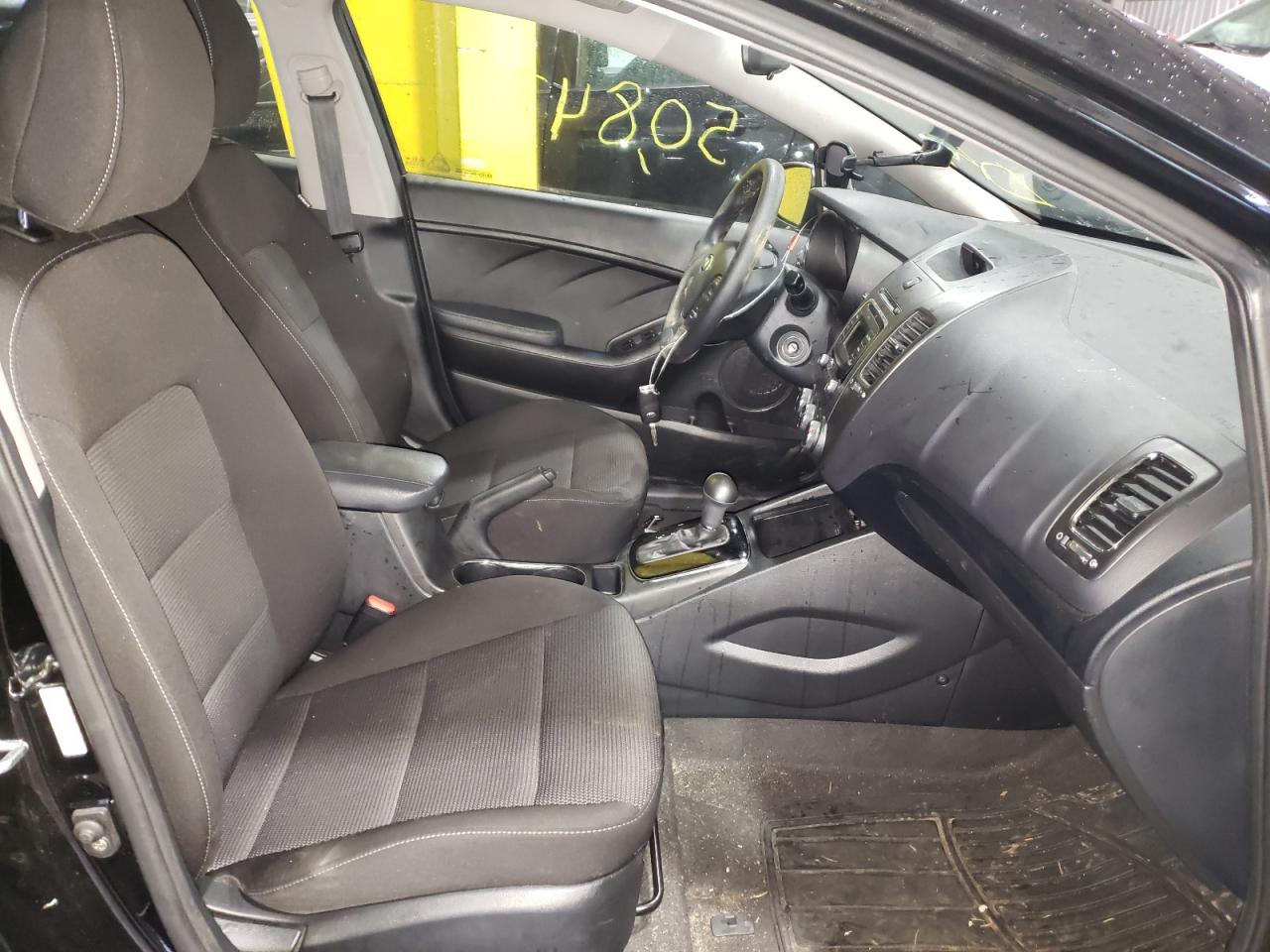 Photo 5 from auction – 2018 KIA FORTE LX with VIN KNAFK5A85J5772792