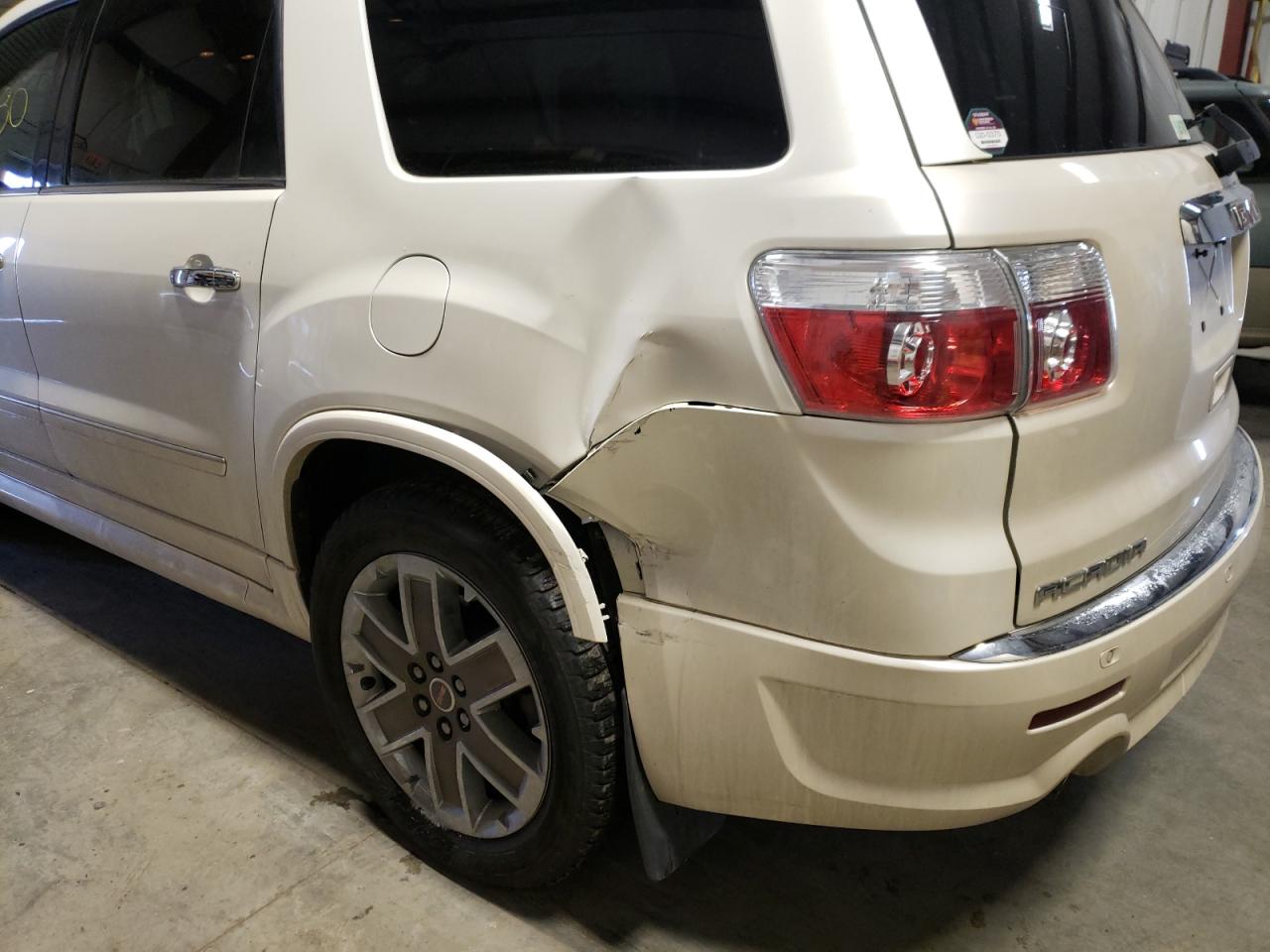 Photo 9 from auction – 2012 GMC ACADIA DEN with VIN 1GKKVTED4CJ236628