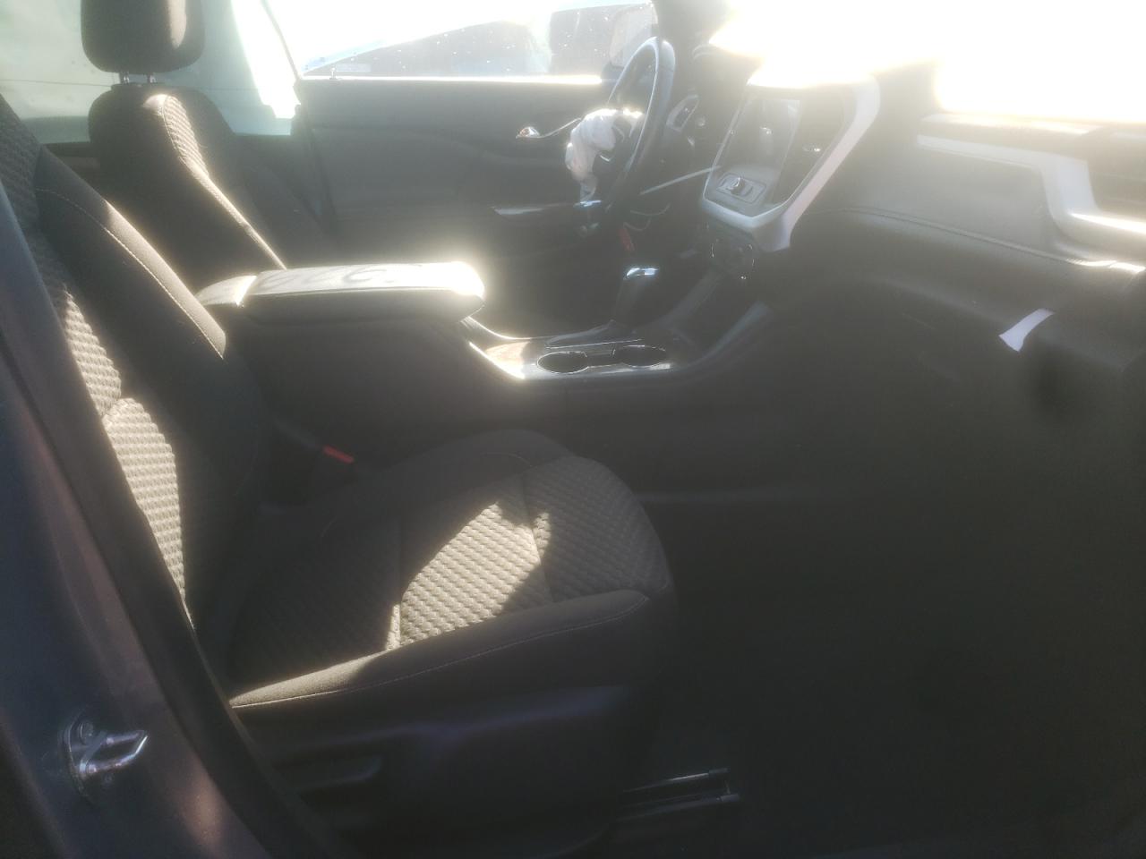 Photo 5 from auction – 2019 GMC ACADIA SLE with VIN 1GKKNKLA8KZ210620