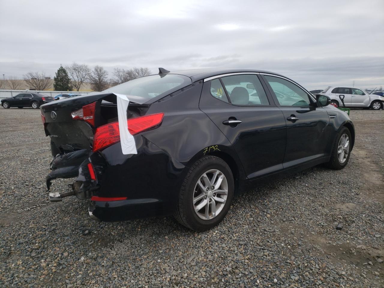 Photo 4 from auction – 2013 KIA OPTIMA LX with VIN 5XXGM4A71DG175805