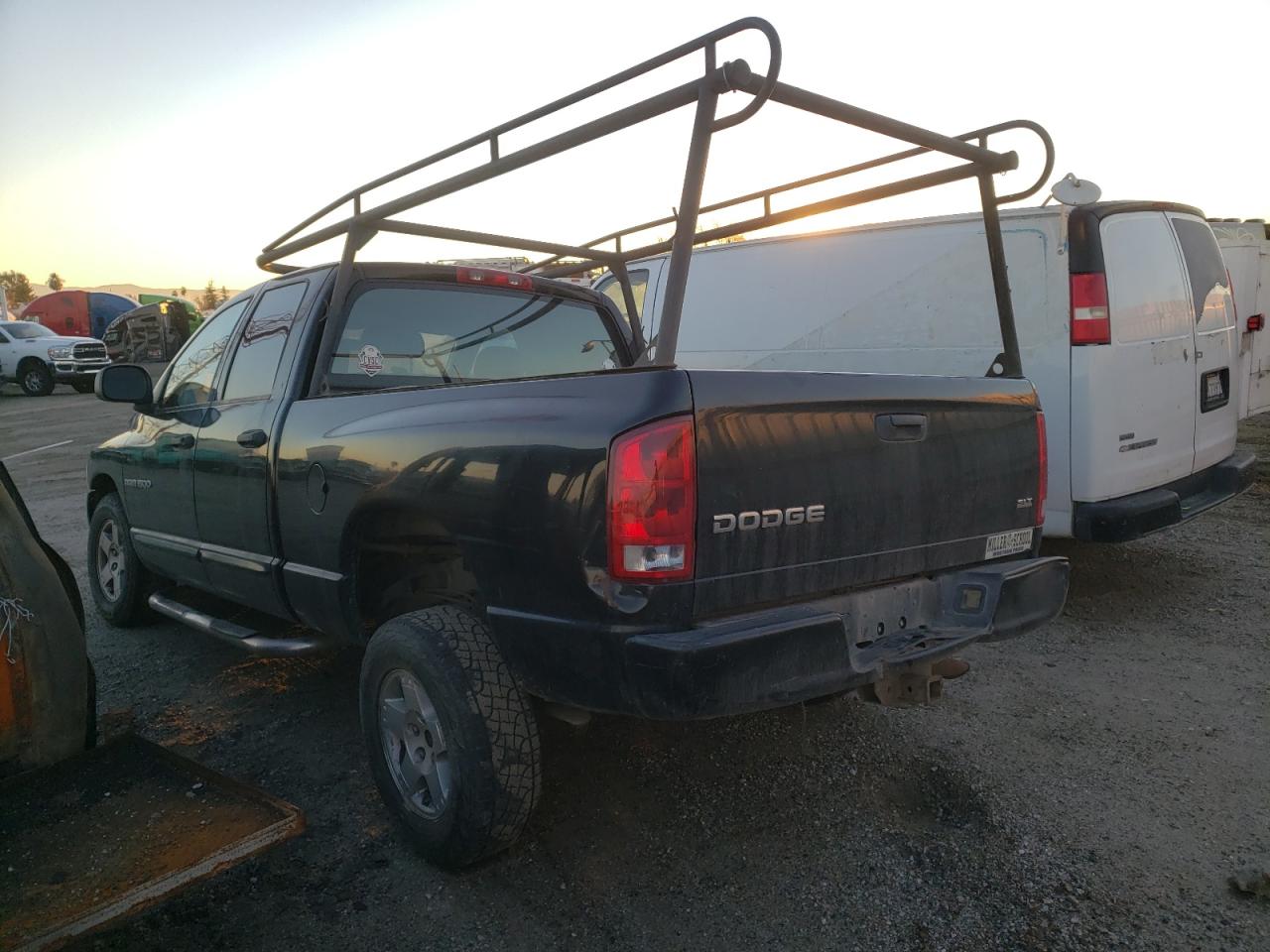 Photo 3 from auction – 2004 DODGE RAM 1500 S with VIN 1D7HA18N34J200477