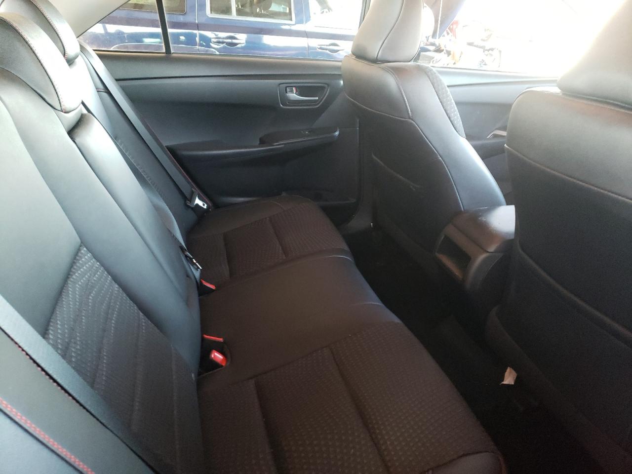 Photo 6 from auction – 2015 TOYOTA CAMRY LE with VIN 4T1BF1FK8FU878634