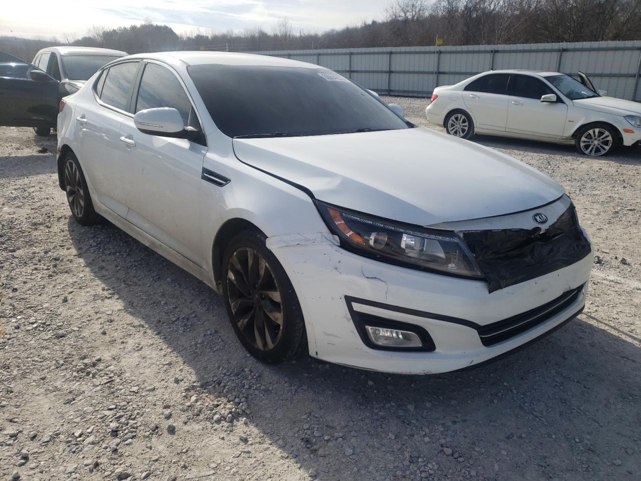 KIA OPTIMA SX 2015 with VIN 5XXGR4A79FG411752 - Photo from auction