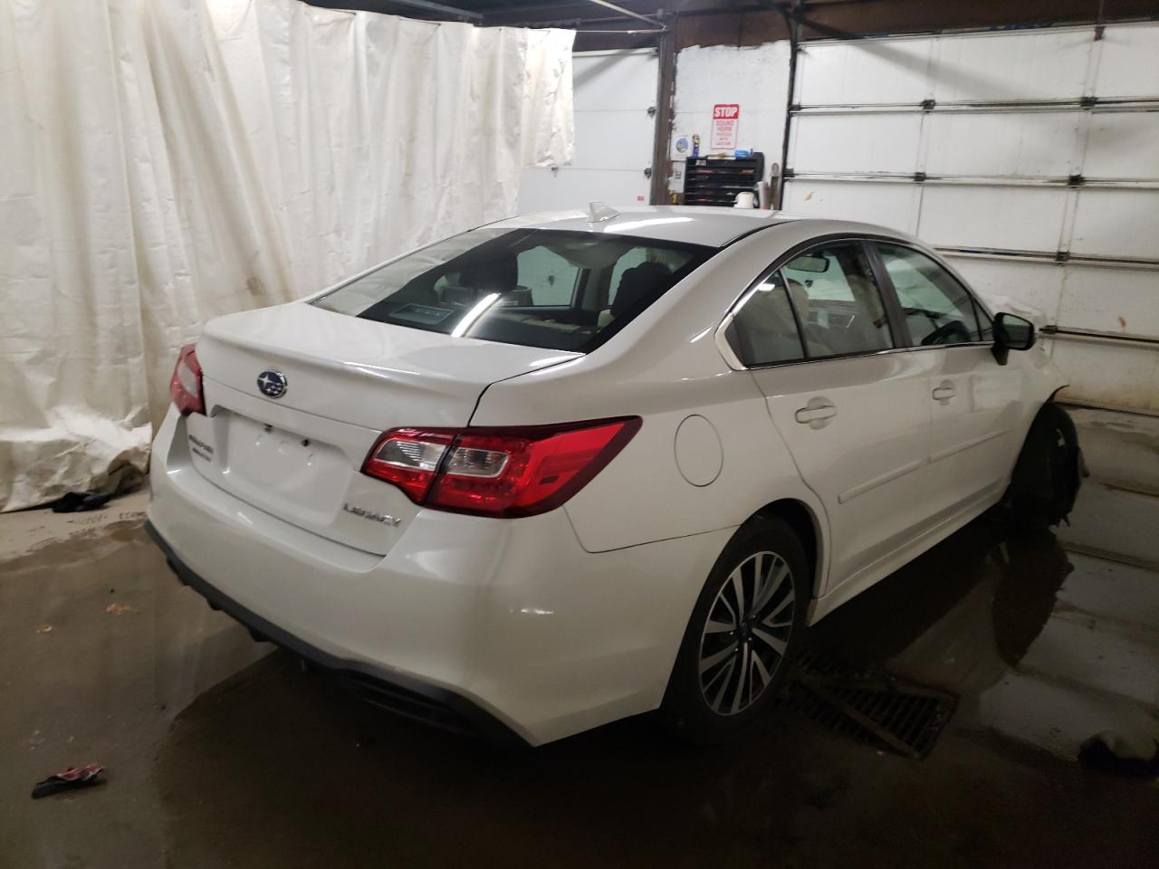 Photo 4 from auction – 2019 SUBARU LEGACY 2.5 with VIN 4S3BNAF68K3017416