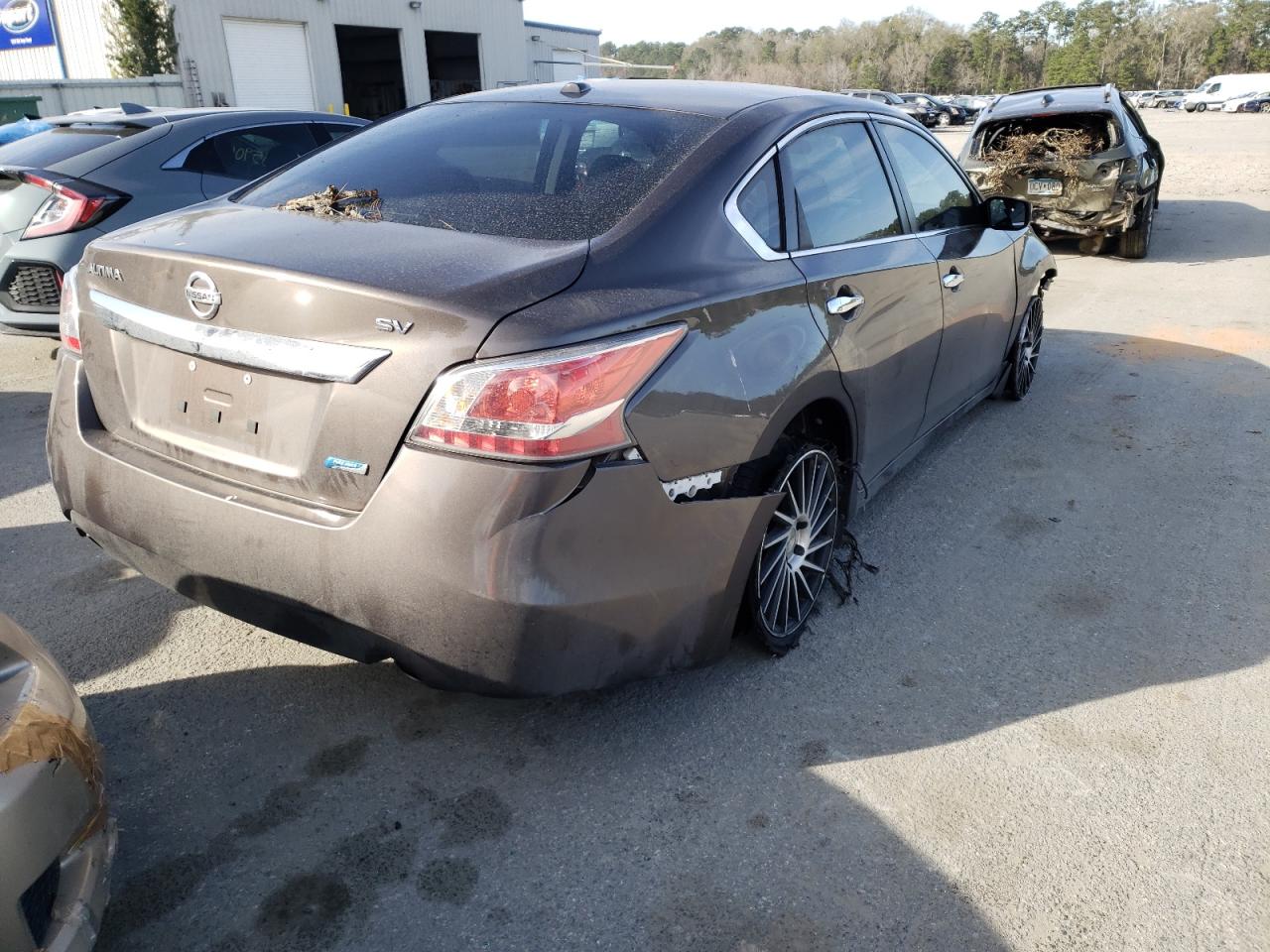 Photo 4 from auction – 2014 NISSAN ALTIMA 2.5 with VIN 1N4AL3AP1EC327172