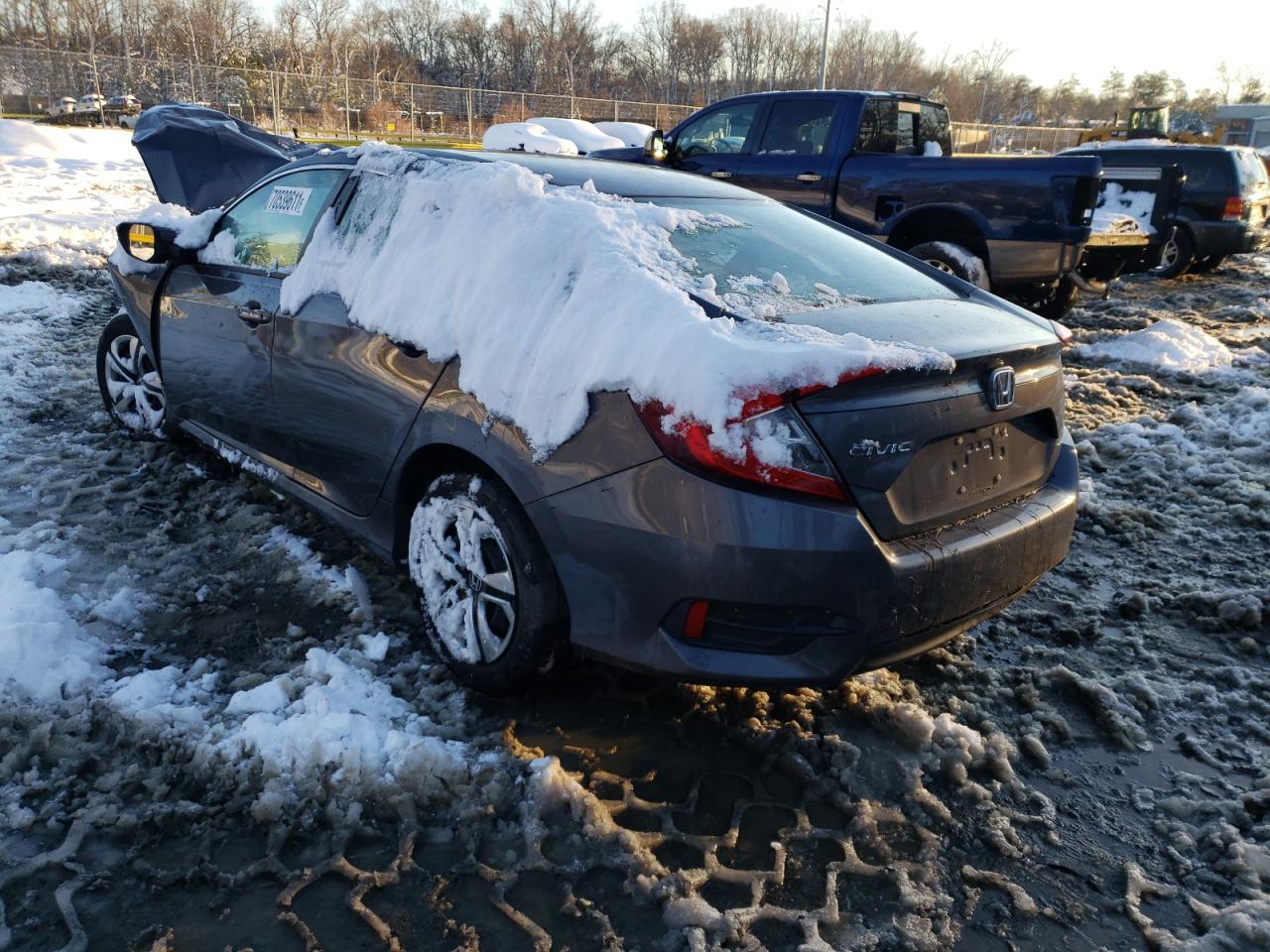 Photo 3 from auction – 2018 HONDA CIVIC LX with VIN 2HGFC2F56JH515017