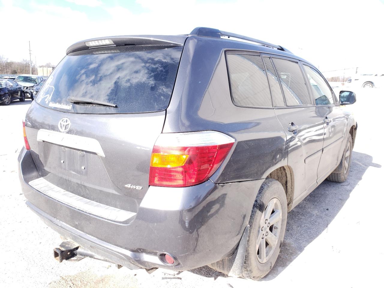 Photo 4 from auction – 2010 TOYOTA HIGHLANDER with VIN 5TDBK3EH0AS003689