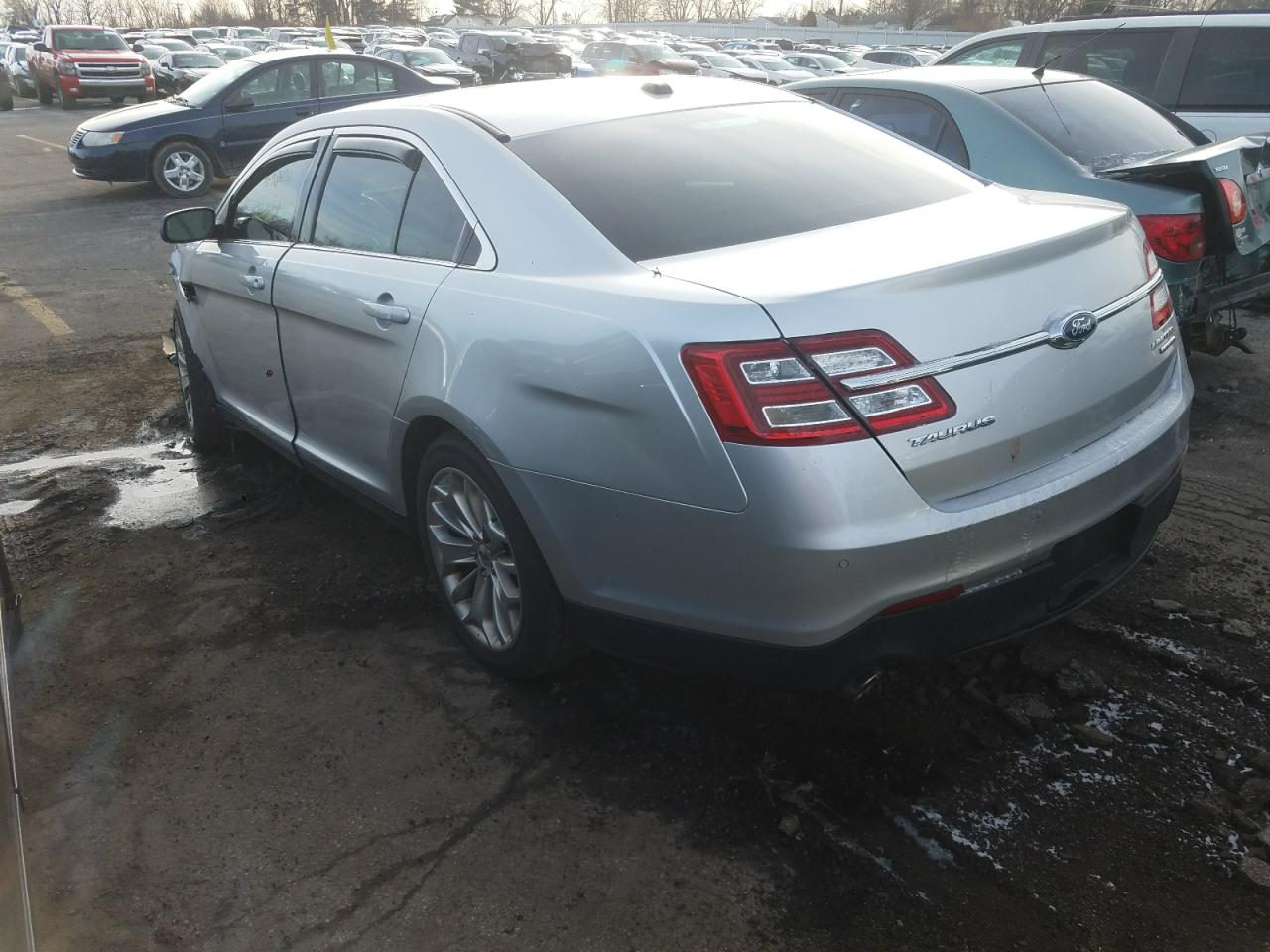 Photo 3 from auction – 2017 FORD TAURUS LIM with VIN 1FAHP2F86HG104430