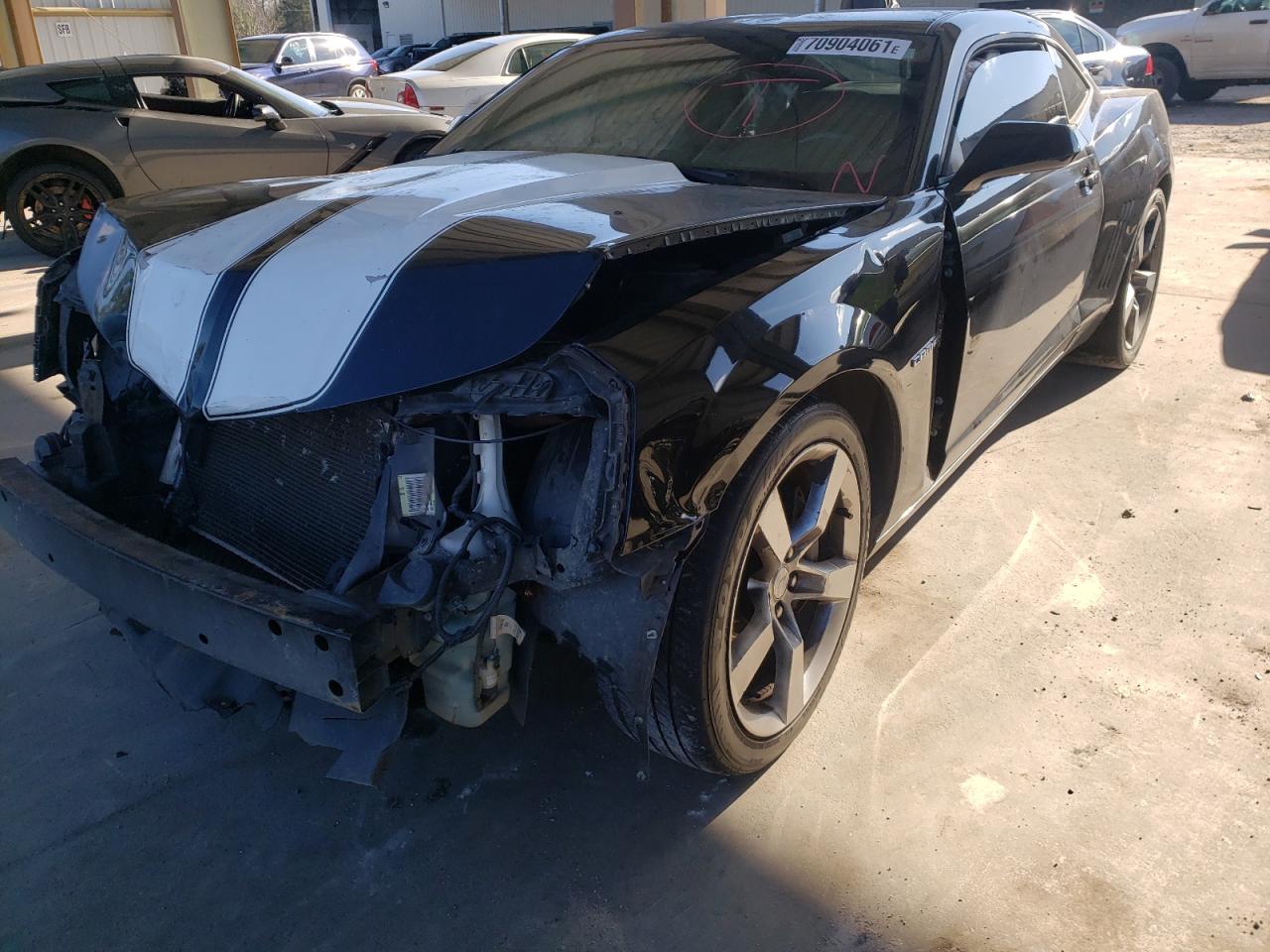 Photo 2 from auction – 2011 CHEVROLET CAMARO 2SS with VIN 2G1FK1EJ3B9139570