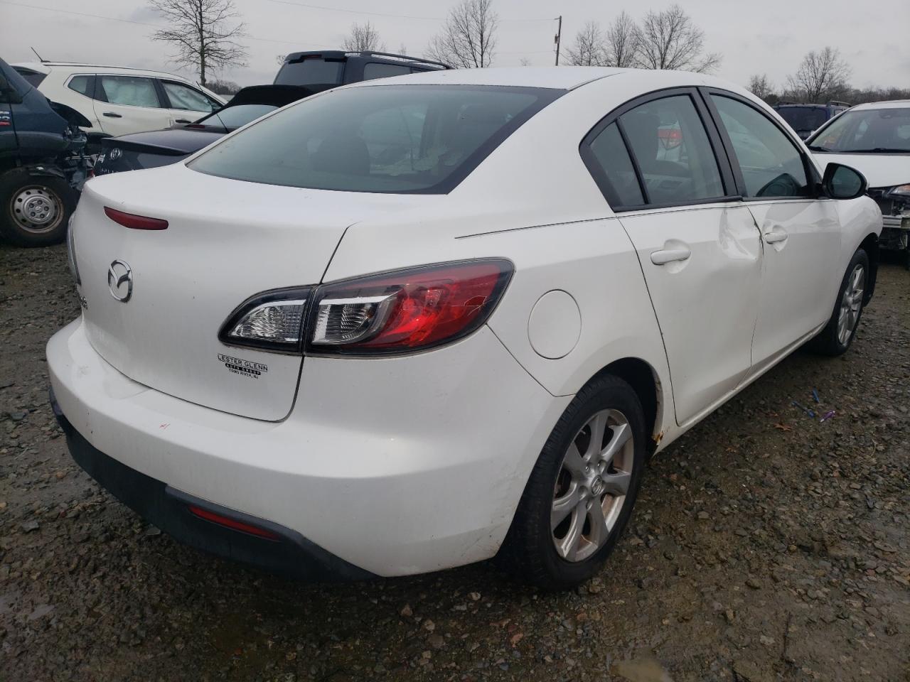 صورة رقم 4 من المزاد - 2011 MAZDA 3 I مع VIN JM1BL1VG6B1371544