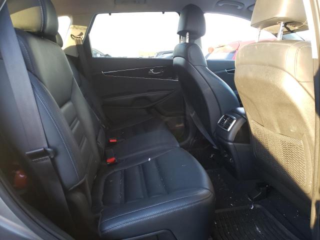 Photo 6 from auction – 2017 KIA SORENTO EX with VIN 5XYPHDA50HG237859