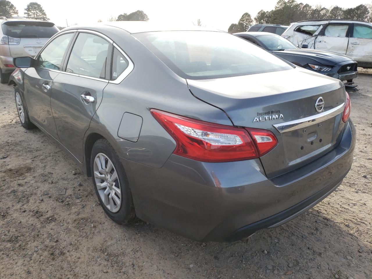 Photo 3 from auction – 2017 NISSAN ALTIMA 2.5 with VIN 1N4AL3APXHC193816