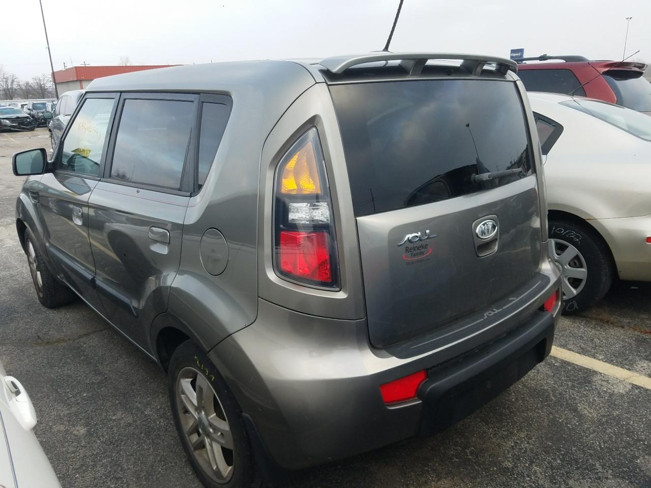 Photo 3 from auction – 2010 KIA SOUL + with VIN KNDJT2A25A7105441