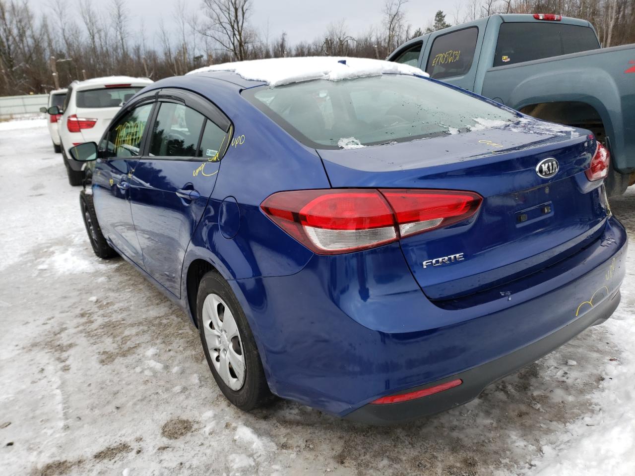 Photo 3 from auction – 2017 KIA FORTE LX with VIN 3KPFK4A71HE034295