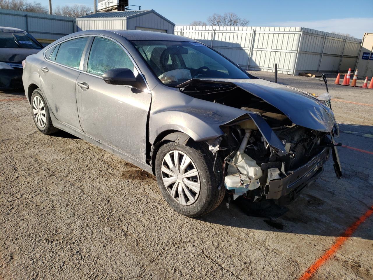 MAZDA 6 I 2010 with VIN 1YVHZ8BH0A5M55987 - Photo from auction