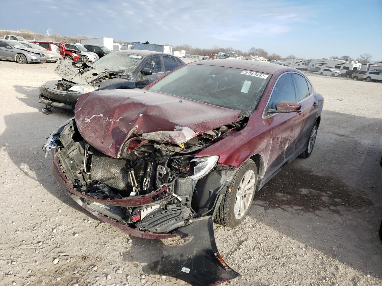 Фото 2 с аукциона – 2015 CHRYSLER 200 LIMITE с VIN 1C3CCCAB8FN649163