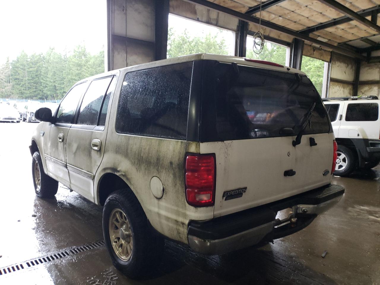 Photo 3 from auction – 1997 FORD EXPEDITION with VIN 1FMEU18W8VLA30292