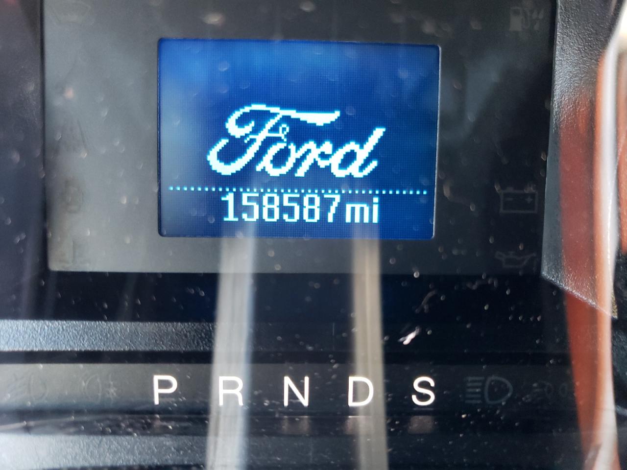 Photo 8 from auction – 2016 FORD FUSION S with VIN 3FA6P0G79GR327389