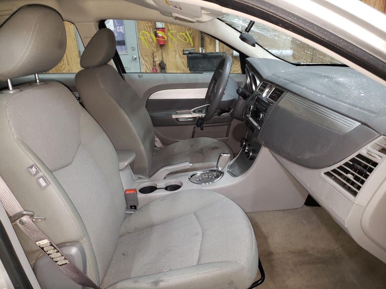 Photo 5 from auction – 2007 CHRYSLER SEBRING TO with VIN 1C3LC56K07N545367