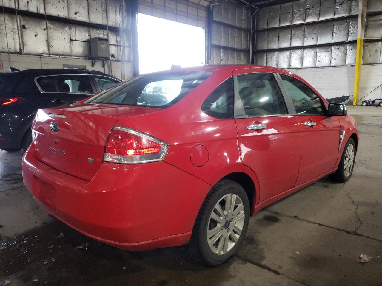 Photo 4 from auction – 2008 FORD FOCUS with VIN 1FAHP35N88W154491