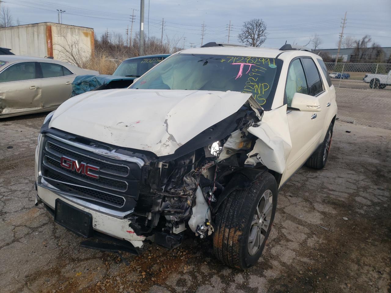 Photo 2 from auction – 2014 GMC ACADIA SLT with VIN 1GKKRRKDXEJ355671