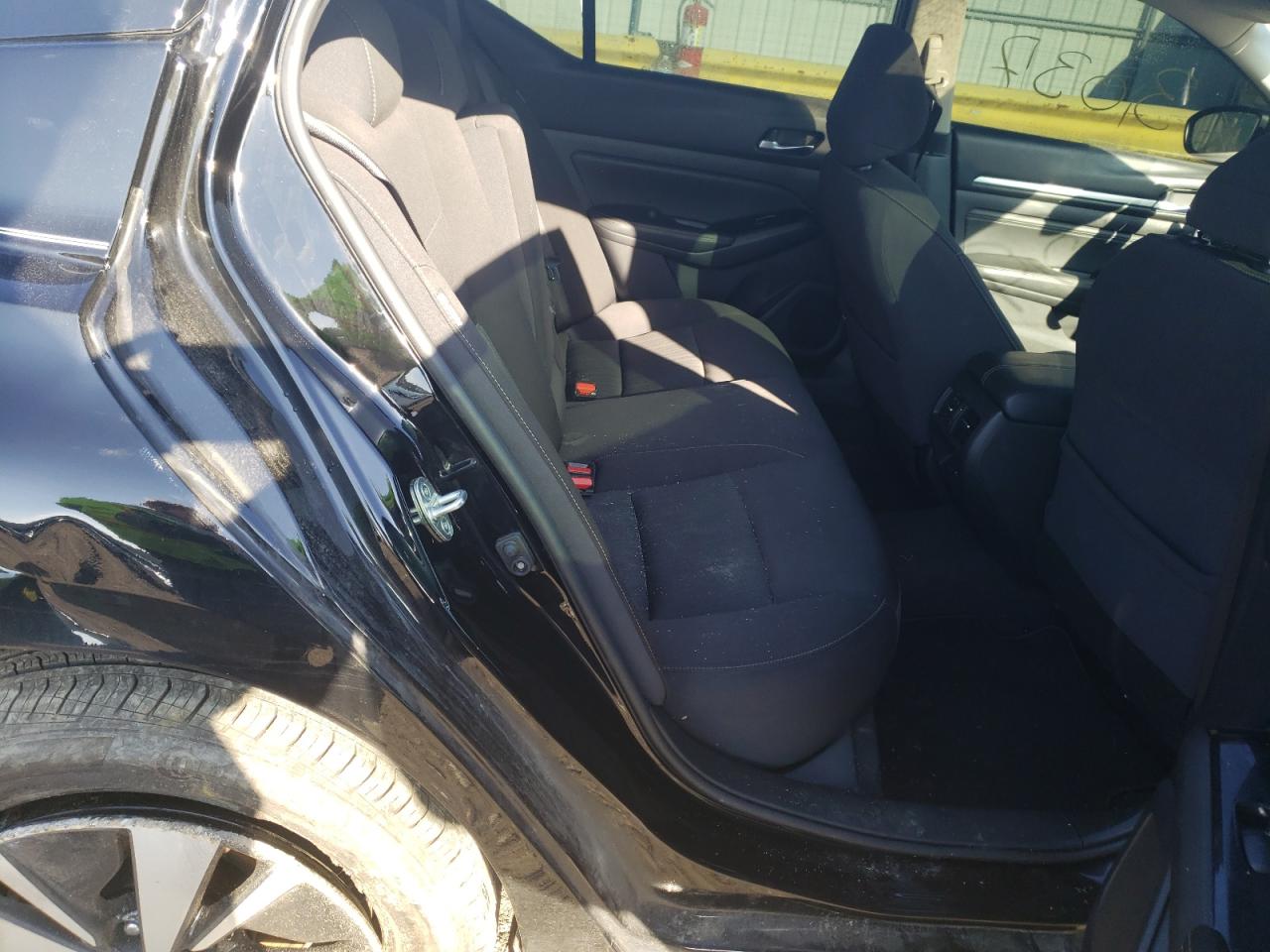 Photo 6 from auction – 2020 NISSAN ALTIMA SV with VIN 1N4BL4DV3LC257174