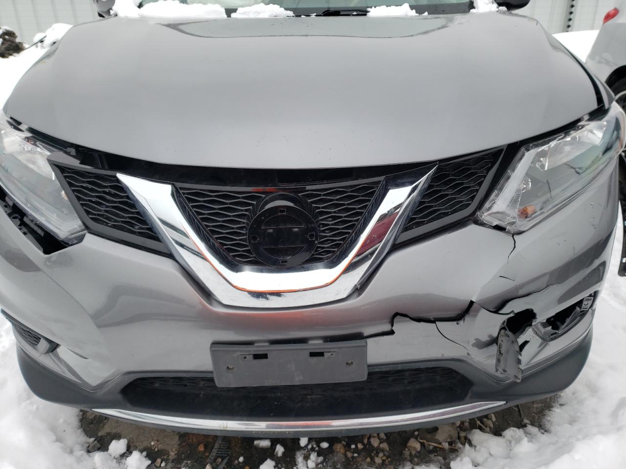 Photo 9 from auction – 2015 NISSAN ROGUE S with VIN KNMAT2MVXFP512152