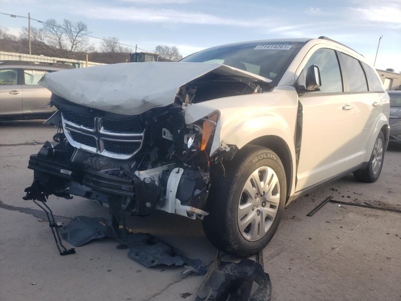 Photo 2 from auction – 2017 DODGE JOURNEY SE with VIN 3C4PDCAB9HT520491