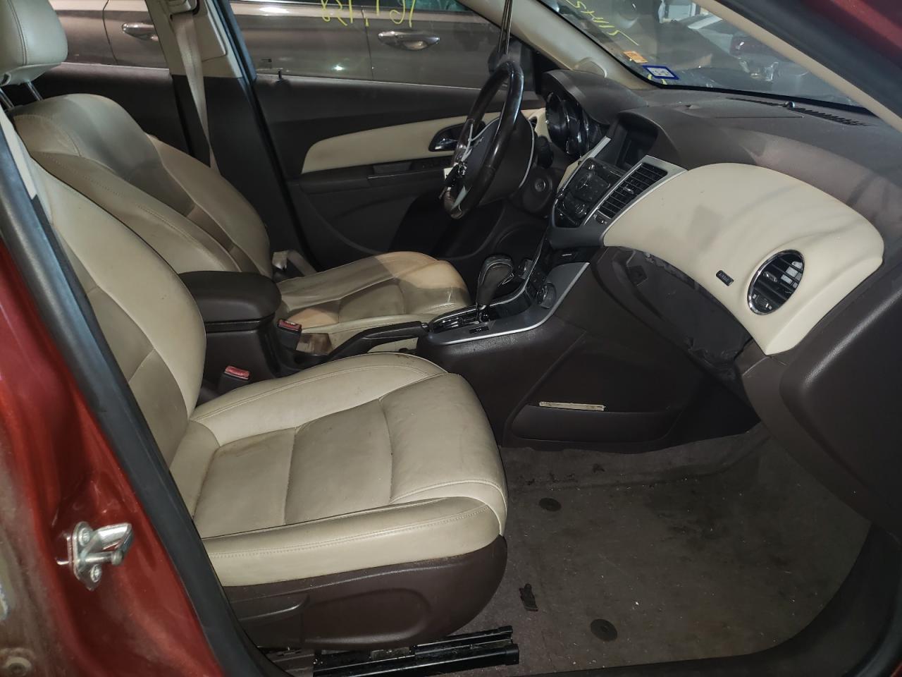 Photo 5 from auction – 2012 CHEVROLET CRUZE LT with VIN 1G1PG5SCXC7280951