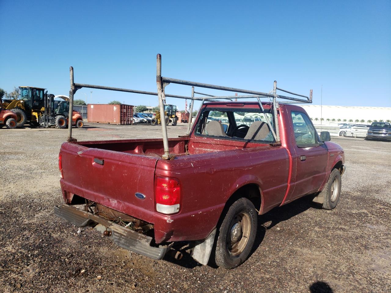 Photo 4 from auction – 2000 FORD RANGER with VIN 1FTYR10C3YPB22024